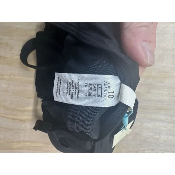 Sea Level Australia Essentials Square Neck One Piece Swimsuit Black Women’s 6 - Picture 4 of 6